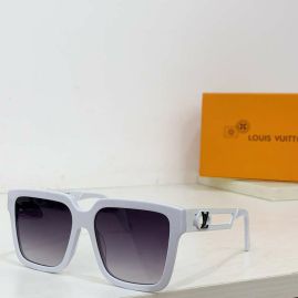 Picture of LV Sunglasses _SKUfw55618319fw